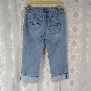 HILLIARD AND HANSON WOMEN'S JEANS CAPRIS SIZE 4